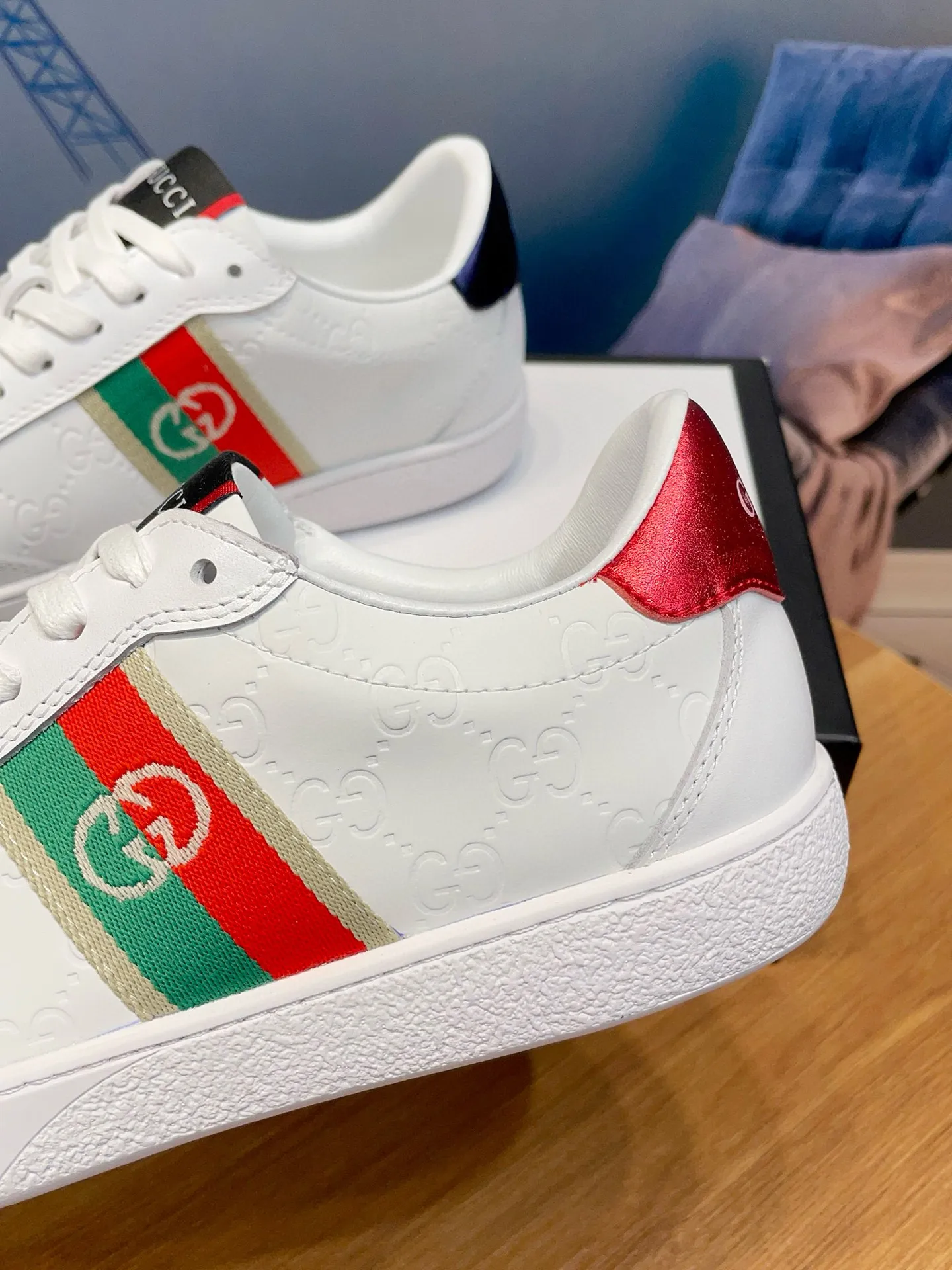 Men's clothing and shoes: 380💰New styles are here again! [Gucci Sports Men's Shoes] Gucci fashionable casual men's shoes🇨🇳Original 1:1 mold, new model debuts first💯Not high-profile but avant-garde, simple, low-key and fashionable, super versatile style🌿Made of original cowhide➕Sheepskin lining🎋The version is comfortable on the feet, first-class workmanship🍍Number: 38-44, customized 45
